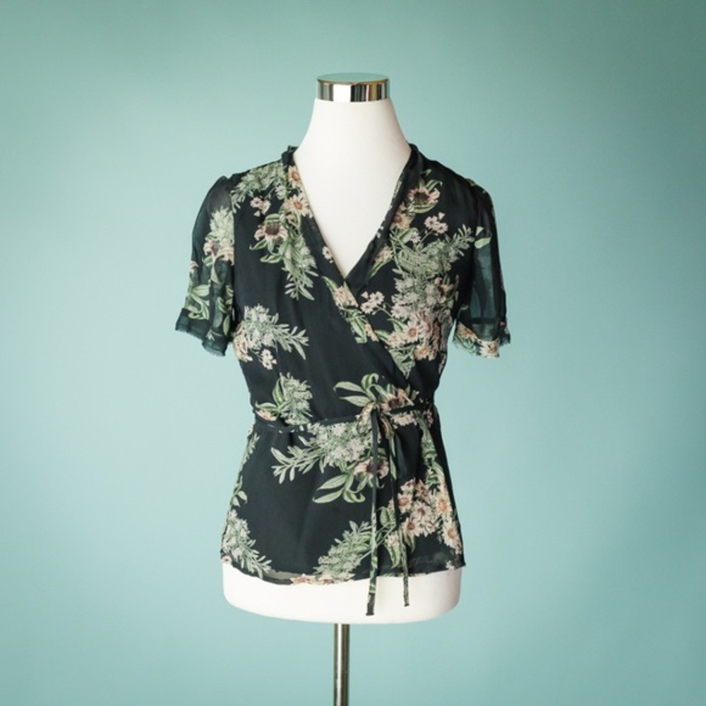 LUCKY BRAND silky wrap blouse​